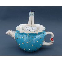 Alice In Wonderland - Alice Teapot