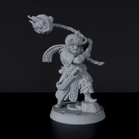 Wizard with fireball on chain Figure (Unpainted)