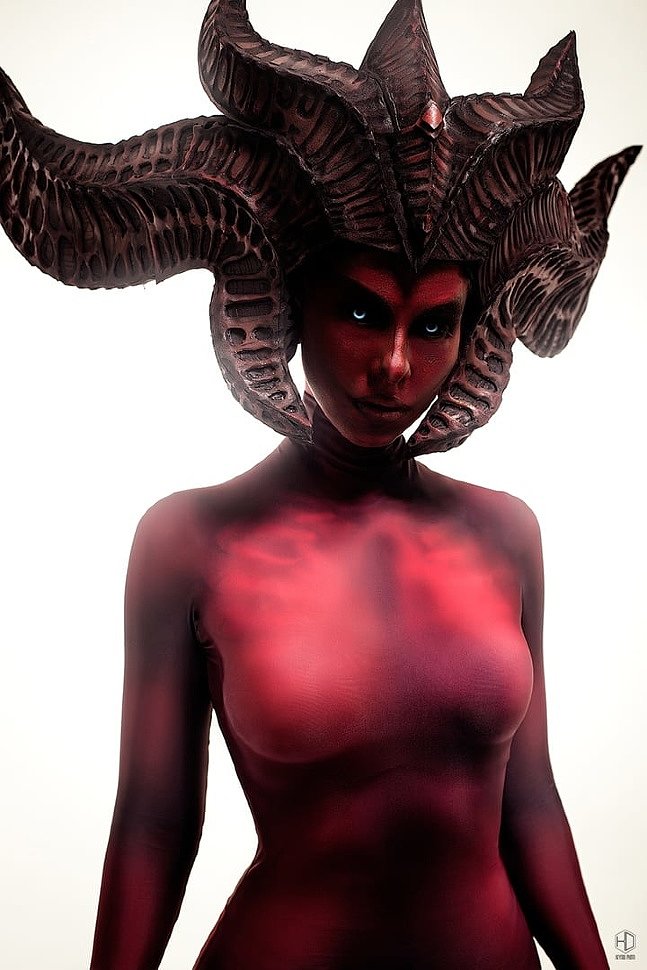 Russian Cosplay: Lilith (Diablo IV) by Felidae