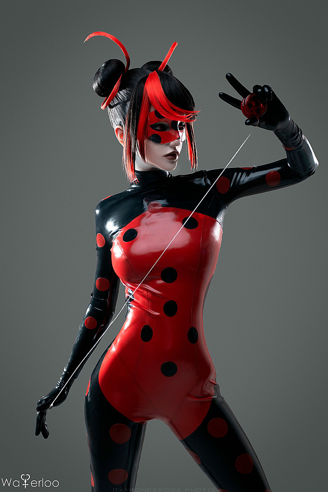 [Cosplay] LadyBug (Miraculous LadyBug) by Waterloo #Inspired