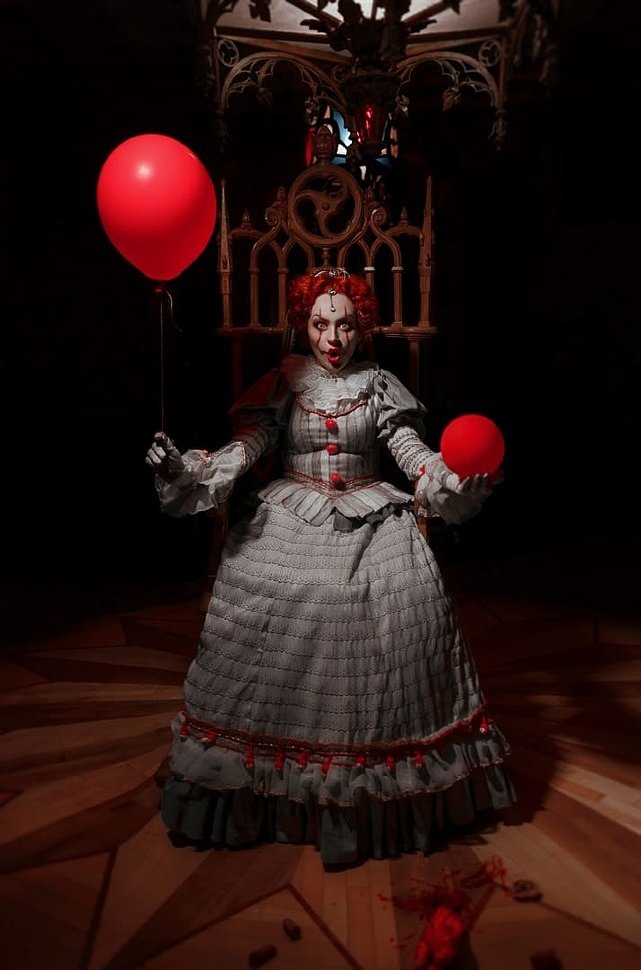 Russian Cosplay: Pennywise + Elizabeth (It) by Anami