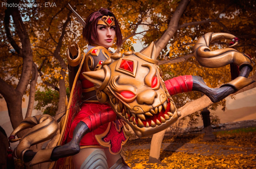 Russian Cosplay: Lunar Sylvanas (Heroes of the Storm) by Anna Alekseeva