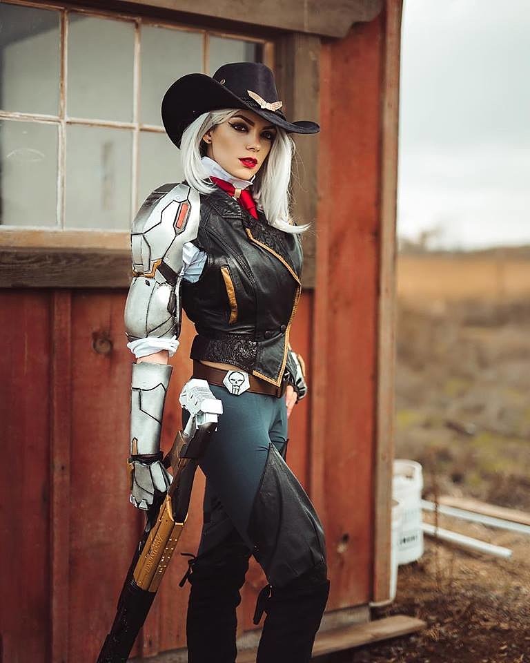 Cosplay: Ashe (Overwatch) by Jess