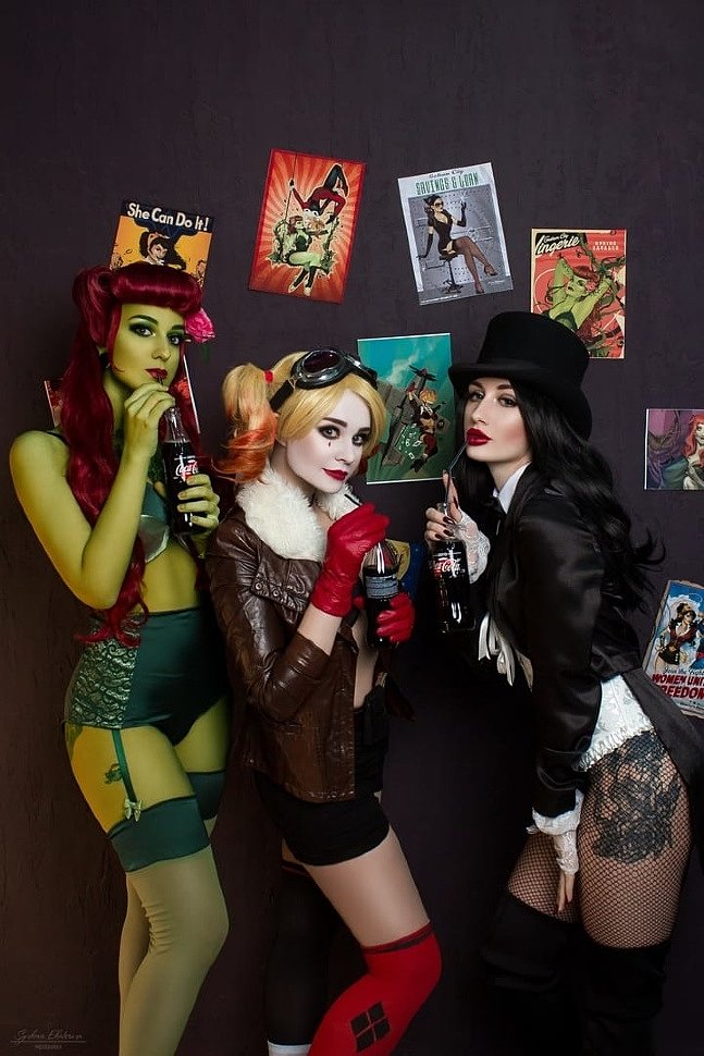 Russian Cosplay: Harley Quinn, Zatanna & Poison Ivy (DC Comics)