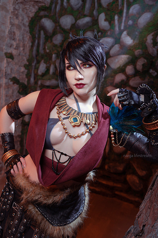 [Cosplay] Morrigan (Dragon Age) by Narga #Inspired