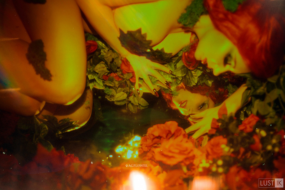 [Cosplay] Poison Ivy (DC Comics) by AGflower #Inspired