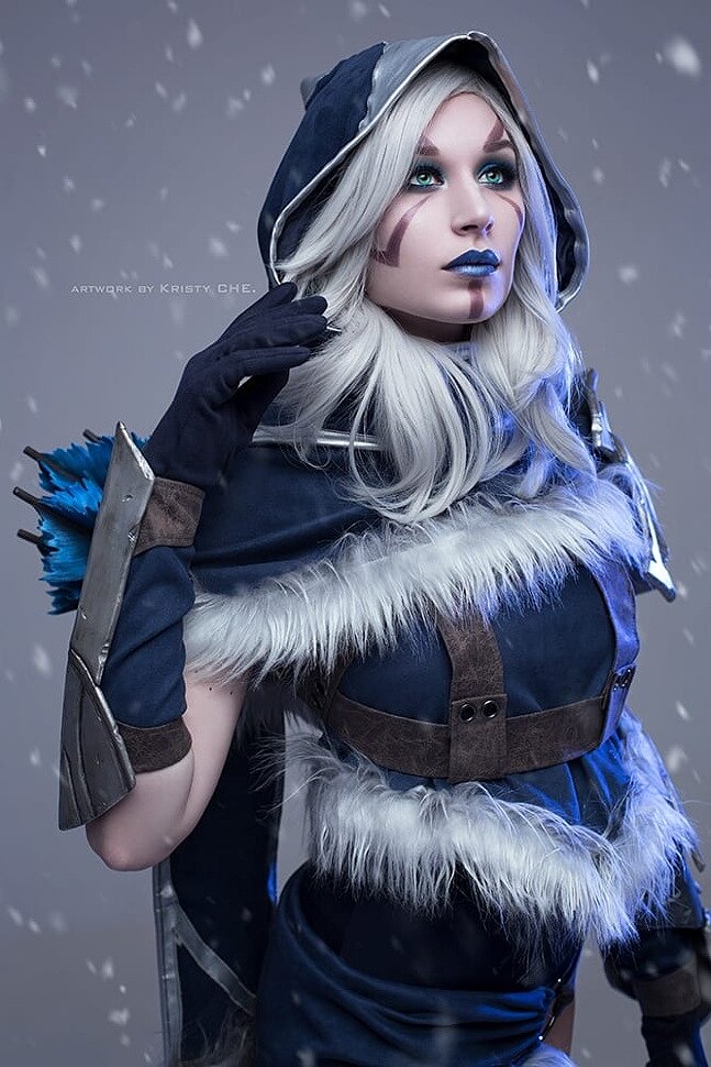 Russian Cosplay: Drow Ranger (Dota 2) by Kristy CHE