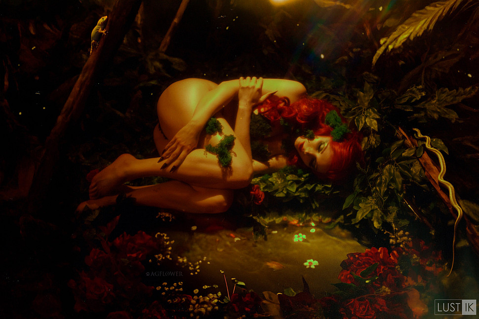[Cosplay] Poison Ivy (DC Comics) by AGflower #Inspired