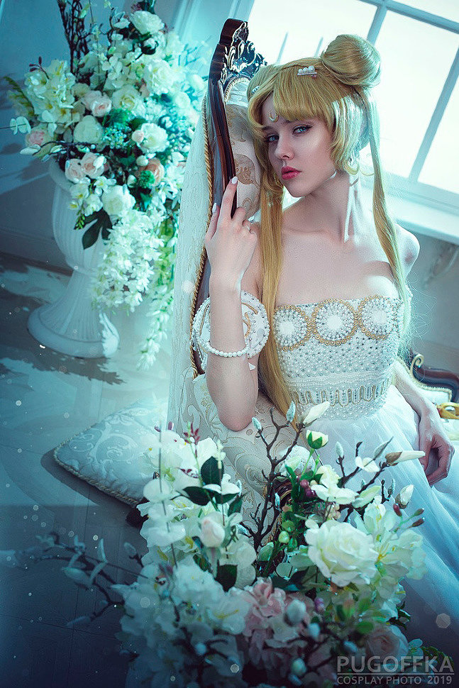 Russian Cosplay: Princess Serenity (Sailor Moon) by Nelly Laufeyson