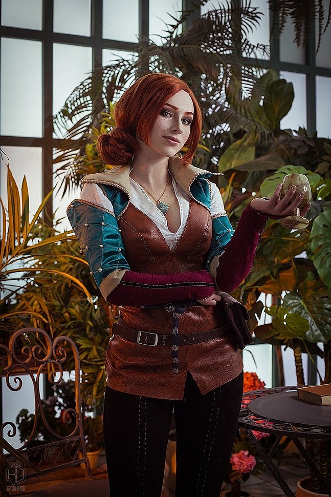Russian Cosplay: Triss Merigold (The Witcher 3: Wild Hunt) by Lady Melamori