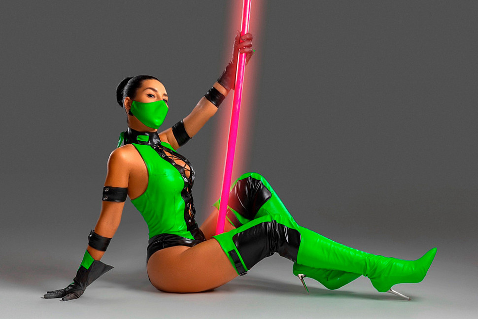 [Cosplay] Jade (Ultimate Mortal Kombat 3) by Anna Shakh