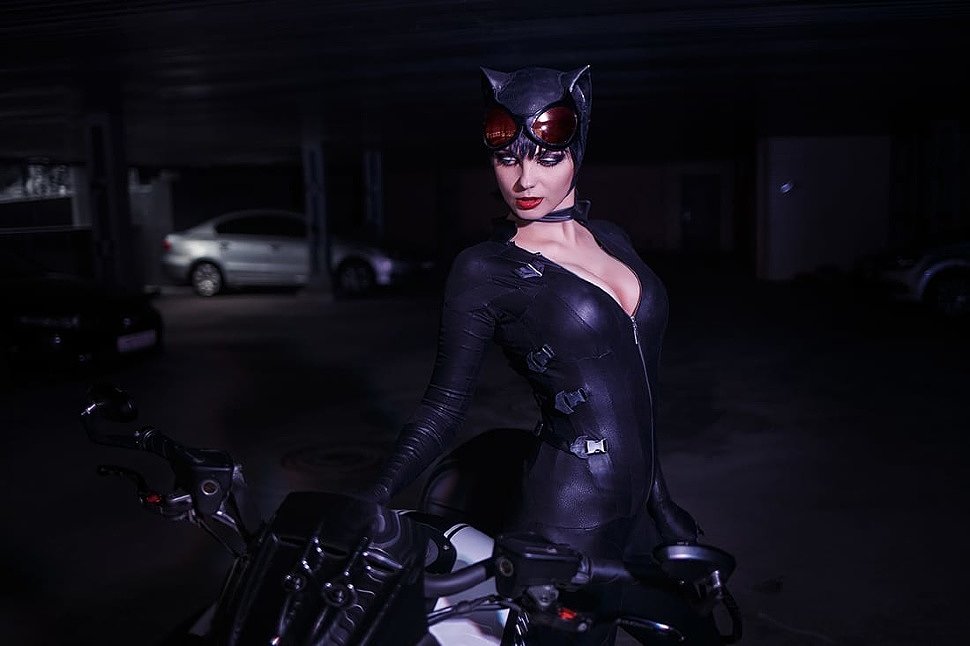 Russian Cosplay: Catwoman (DC Comics)