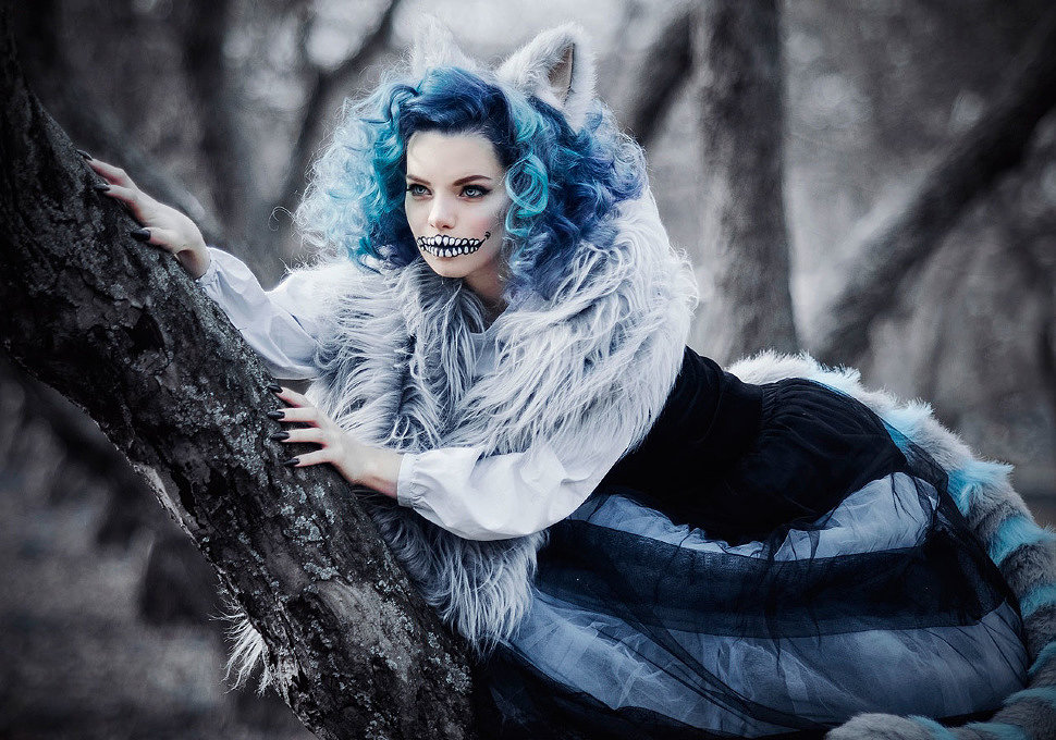 Russian Cosplay: Cheshire Cat (Alice in Wonderland)