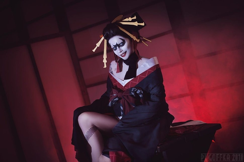 Russian Cosplay: Harley Quinn (DC) by Astarohime
