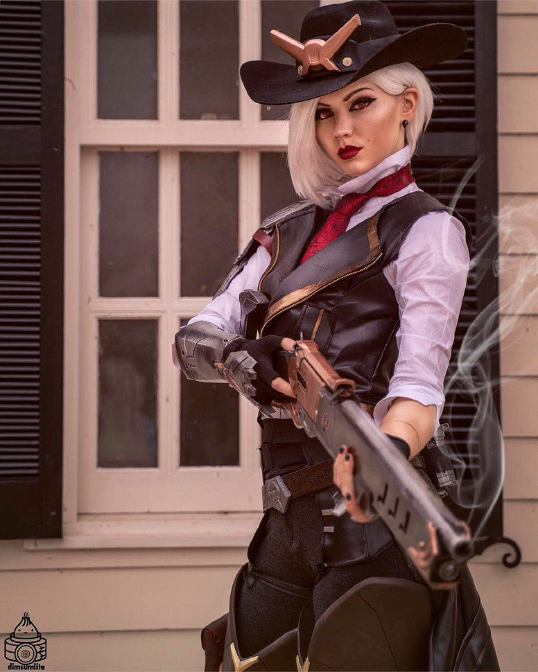 Cosplay: Ashe (Overwatch) by penberly