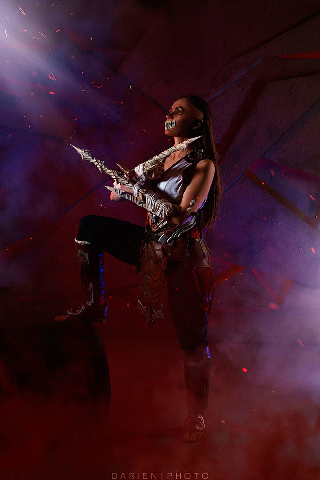 Russian Cosplay: Baraka (Mortal Kombat 11)