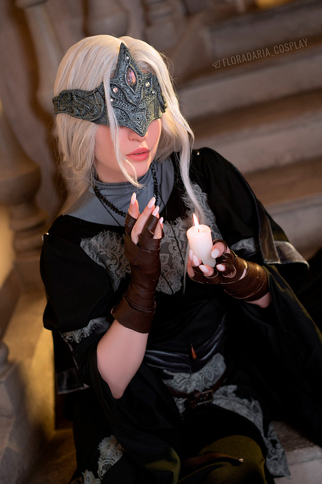 [Cosplay] Fire Keeper (Dark Souls) by Floradaria