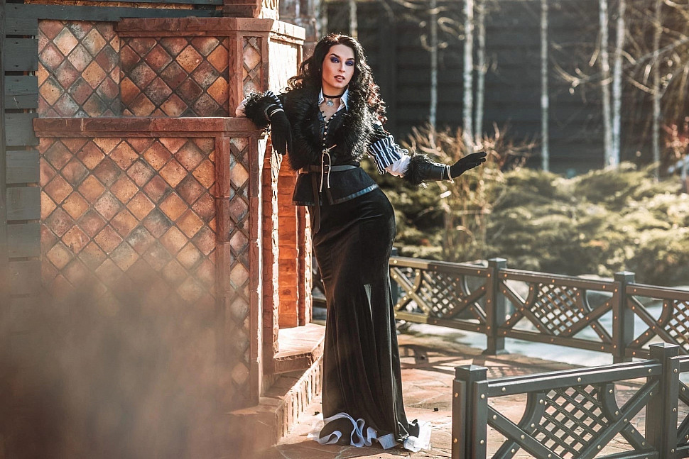 [Cosplay] Yennefer (The Witcher Inspired) by Anna Shakh