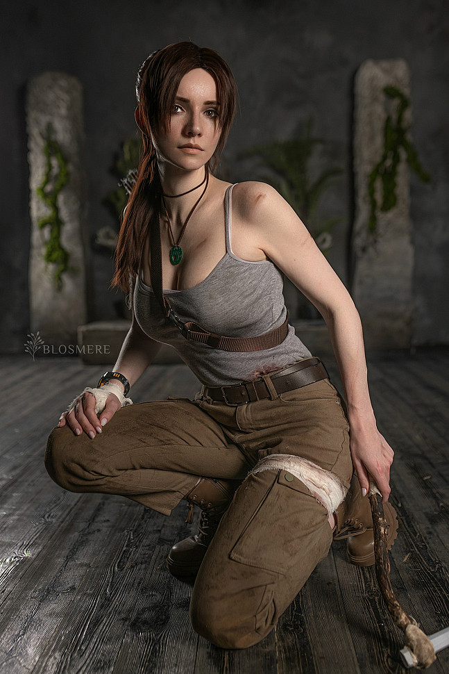 [Cosplay] Lara Croft (Tomb Raider) by Blosmere #Inspired