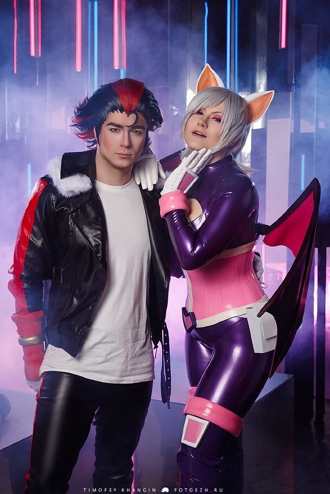 Russian Cosplay: Rouge the Bat, Shadow the Hedgehog (Sonic the Hedgehog)