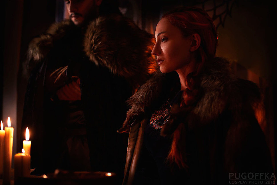 Russian Cosplay: Jon Snow, Sansa Stark (Game of Thrones)