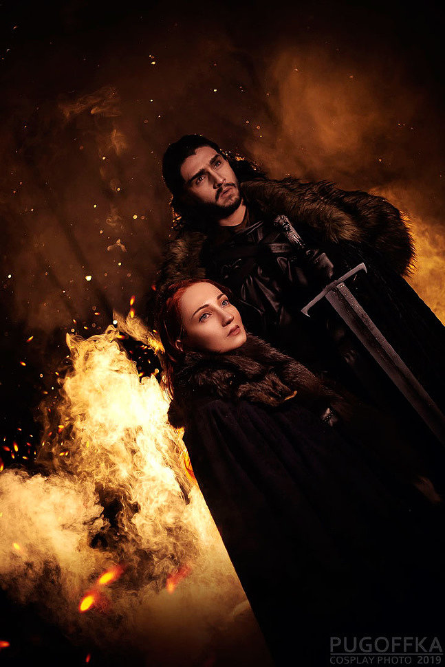 Russian Cosplay: Jon Snow, Sansa Stark (Game of Thrones)