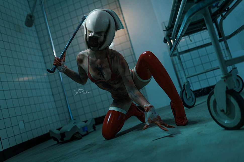 [Cosplay] Nurse (Silent Hill) by Pixie #Inspired