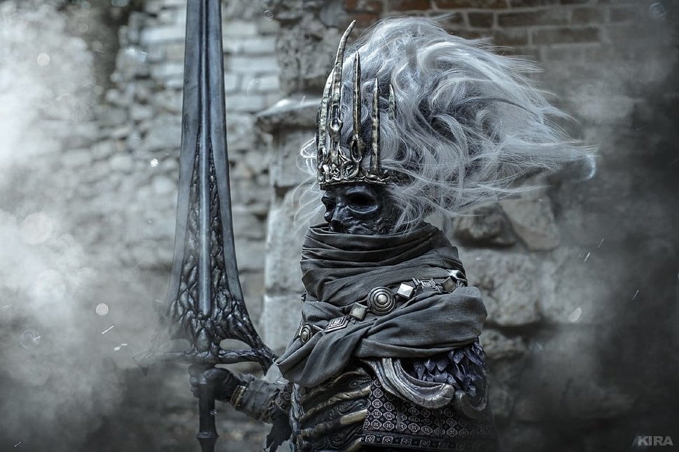 Russian Cosplay: Filianore, Dark Sun Gwyndolin, Dragon Slayer Ornstein & Nameless King (Dark Souls)