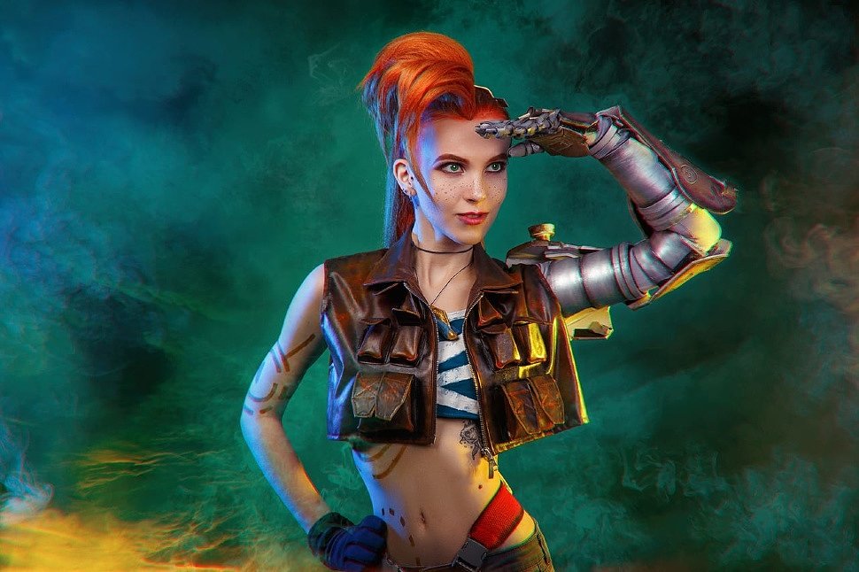 Russian Cosplay: Jinx (League of Legends) by Onore Dreamhall