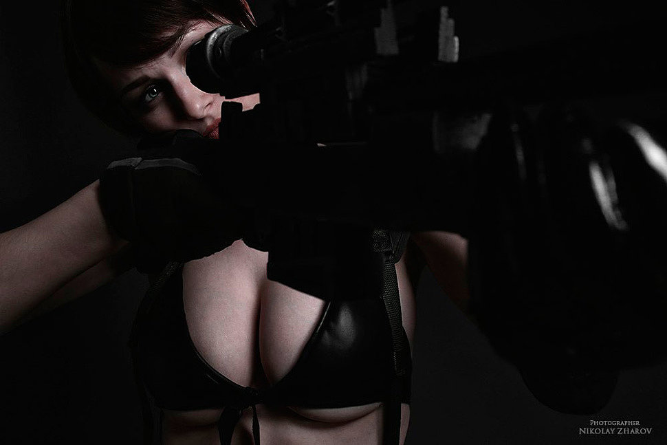 Russian Cosplay: Quiet, Snake (Metal Gear Solid V)