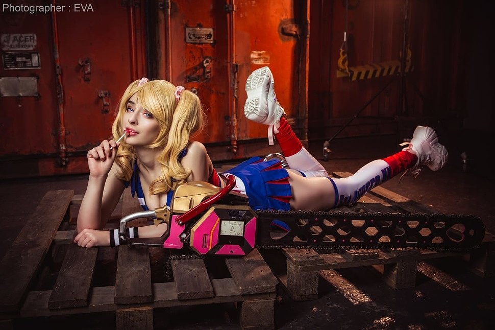 Russian Cosplay: Juliet Starling (Lollipop Chainsaw) by Daria Hime
