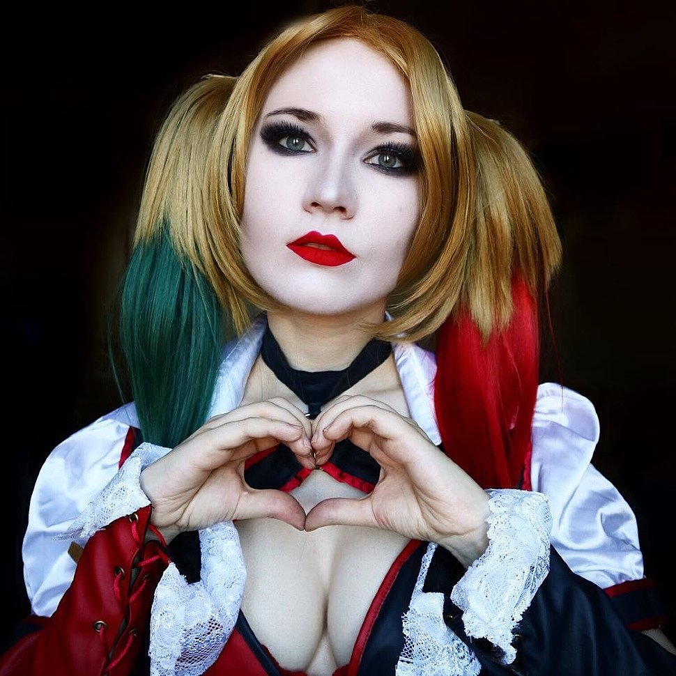 Russian Cosplay: Harley Quinn (DC) by saint.elena
