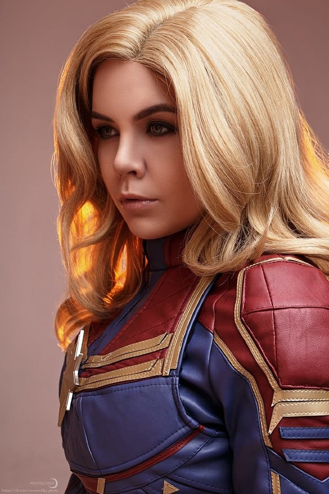 Russian Cosplay: Captain Marvel