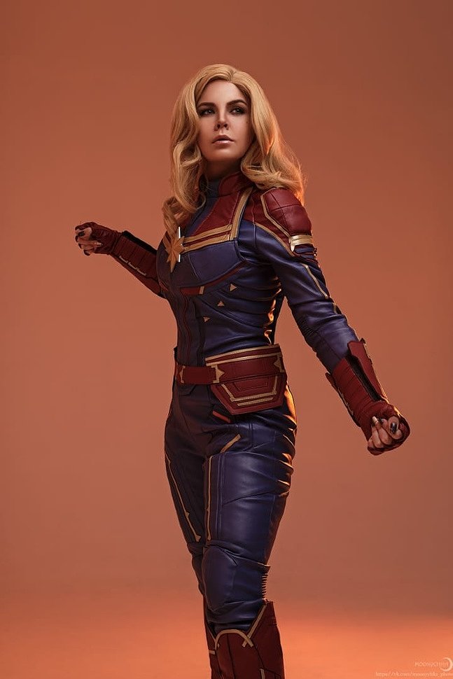 Russian Cosplay: Captain Marvel