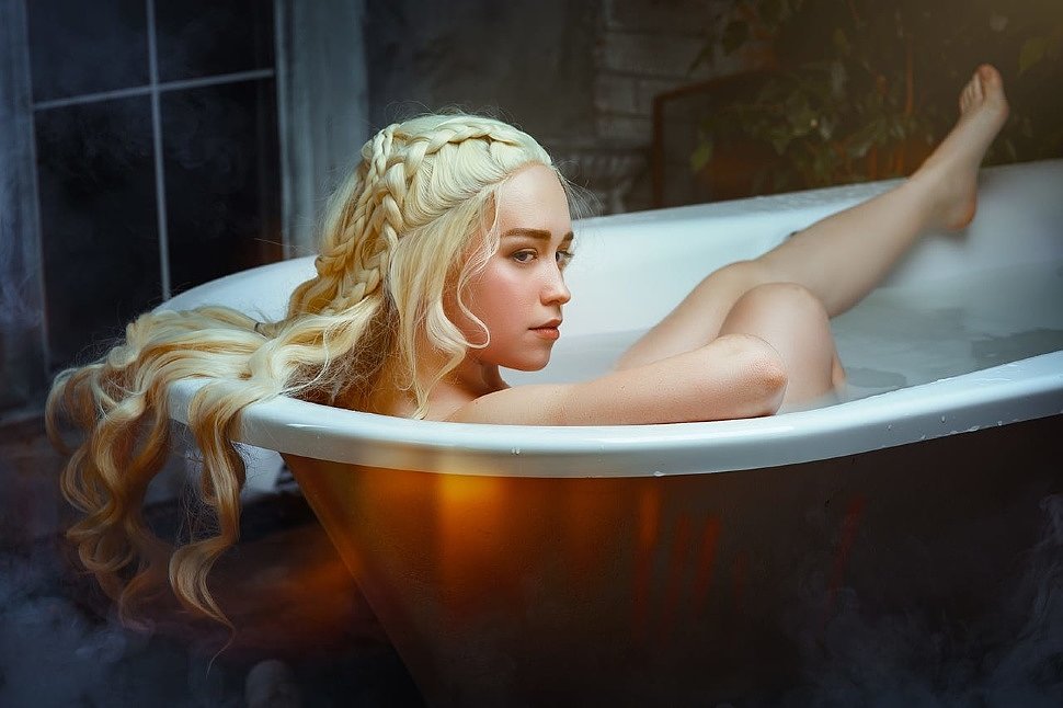 Russian Cosplay: Daenerys Targaryen (Game of Thrones) by Goldina.