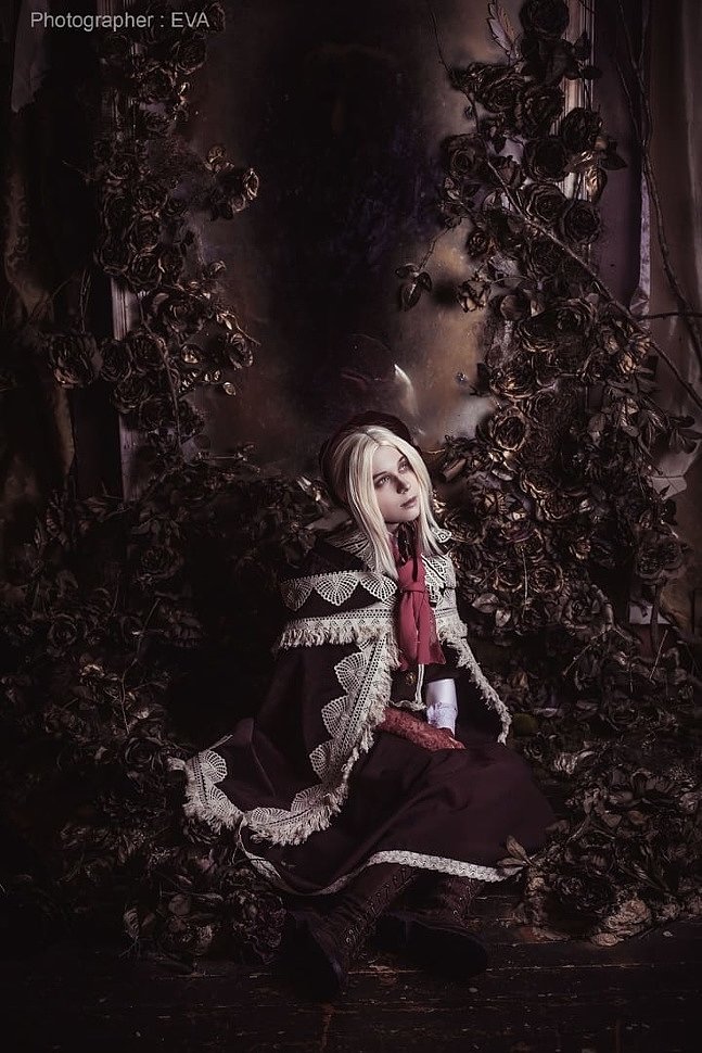 Russian Cosplay: The Doll (Bloodborne)