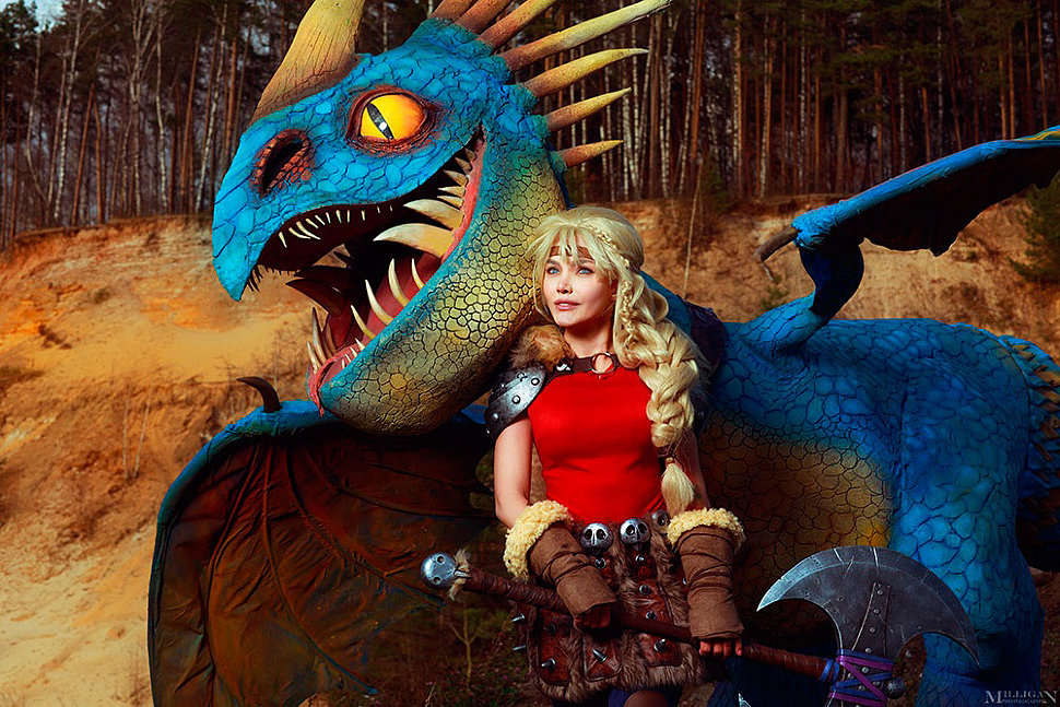 Russian Cosplay: Astrid (How to Train Your Dragon) by Kalinka Fox