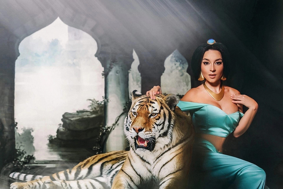 [Cosplay] Jasmine (Aladdin) by Anna Shakh