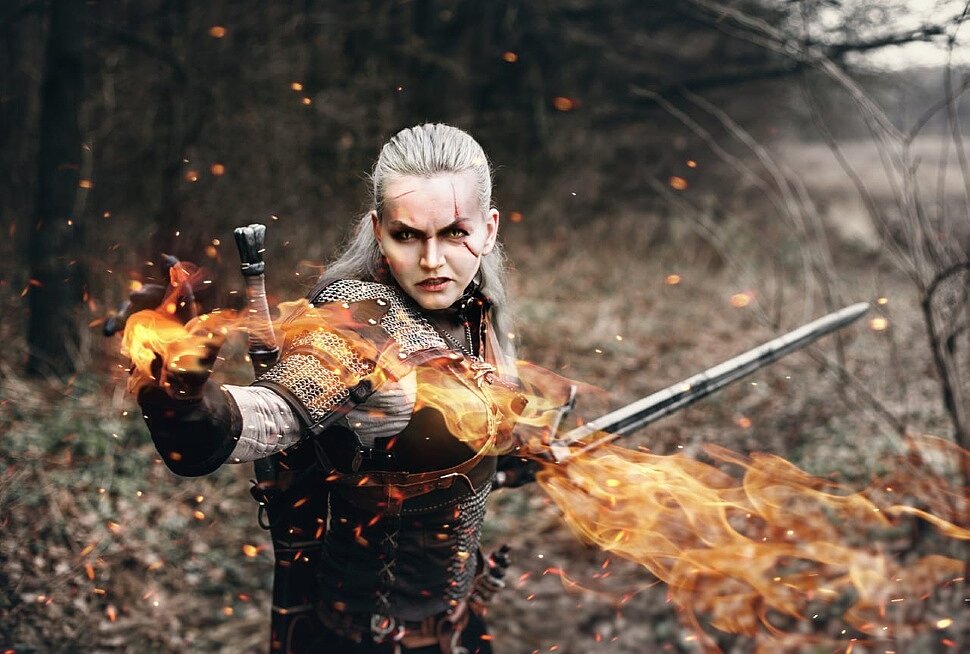 Russian Cosplay: fem! Geralt (The Witcher) by Freaky Vitta