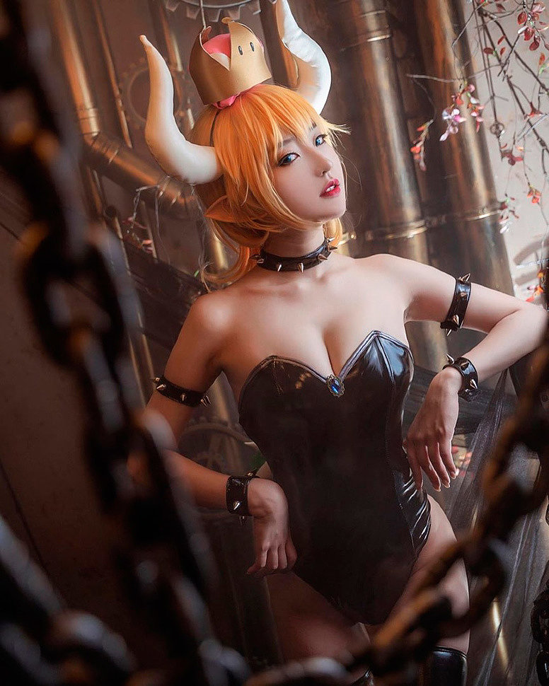 Cosplay: Bowsette (Mario) by wonderphoto_cos
