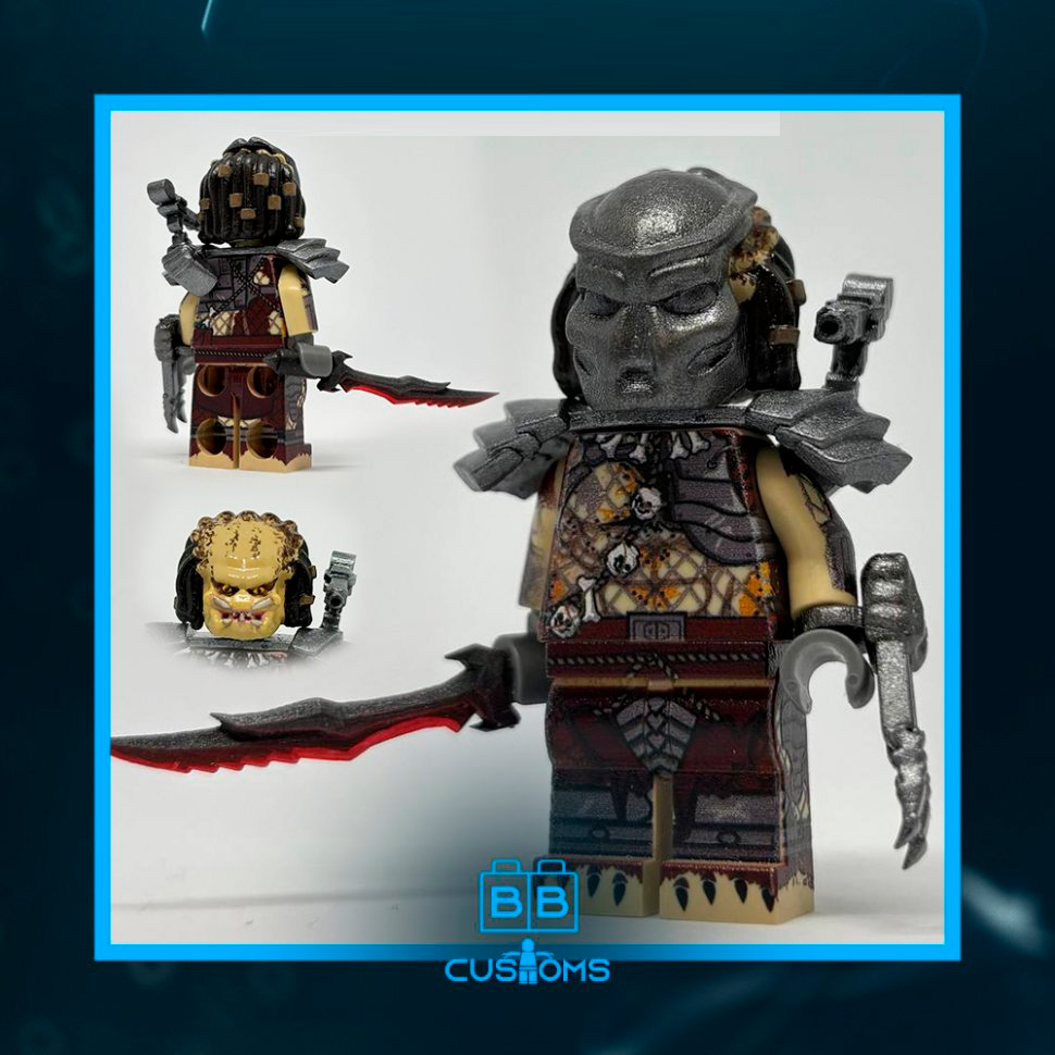 Alien Trophy Hunter Minifigure Video