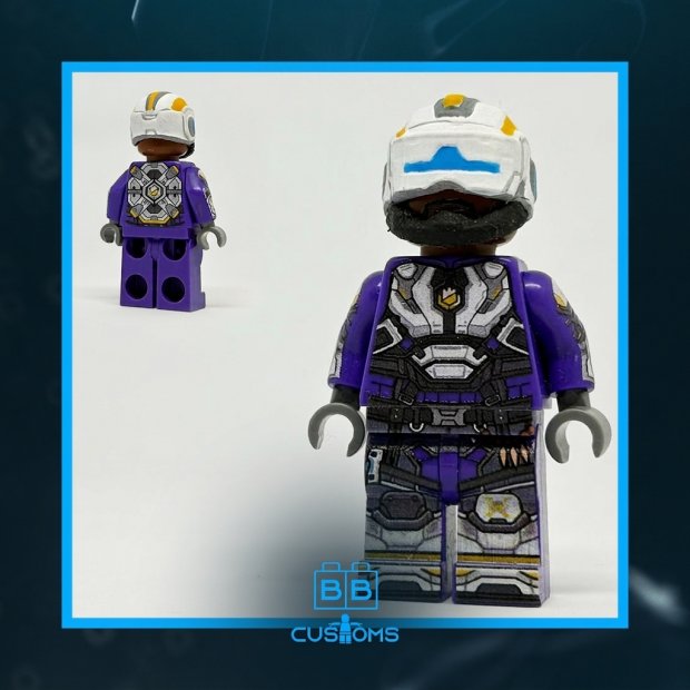 Newcastle Armored Guardian Minifigure