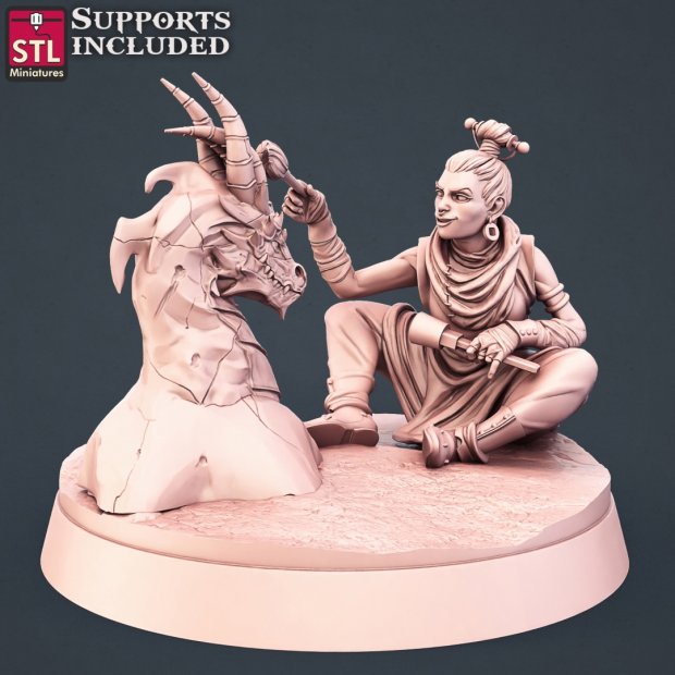 Sculptor Figure (Unpainted)