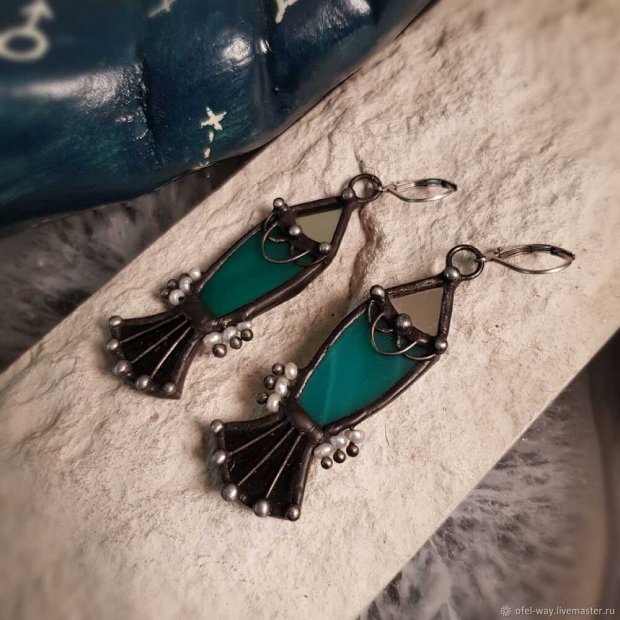 Stargazer Fish Earrings