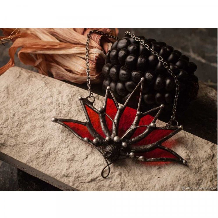 Scarlet Lotus Necklace