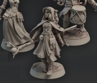 Sorceress with a ferret Figure (Unpainted)