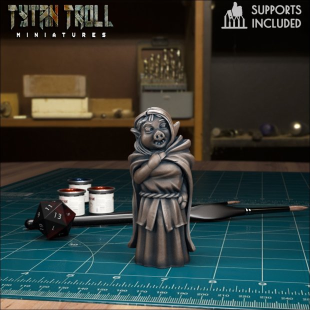 Pork Lady Figure (Unpainted)