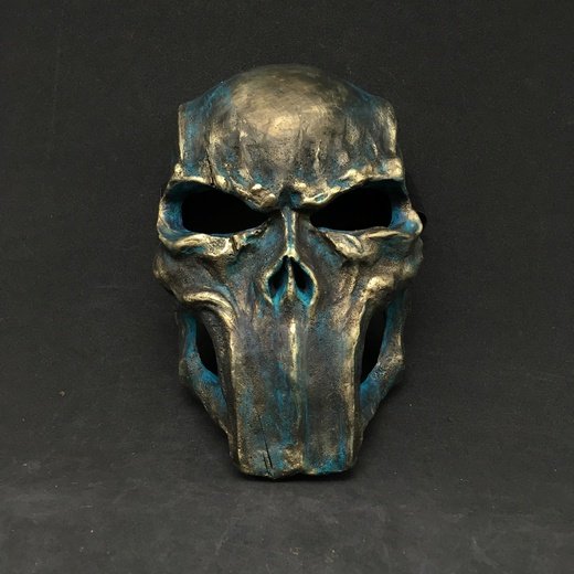 Silent Guest Mask