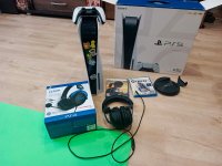 Sony PS 5 + 2 games + headphones