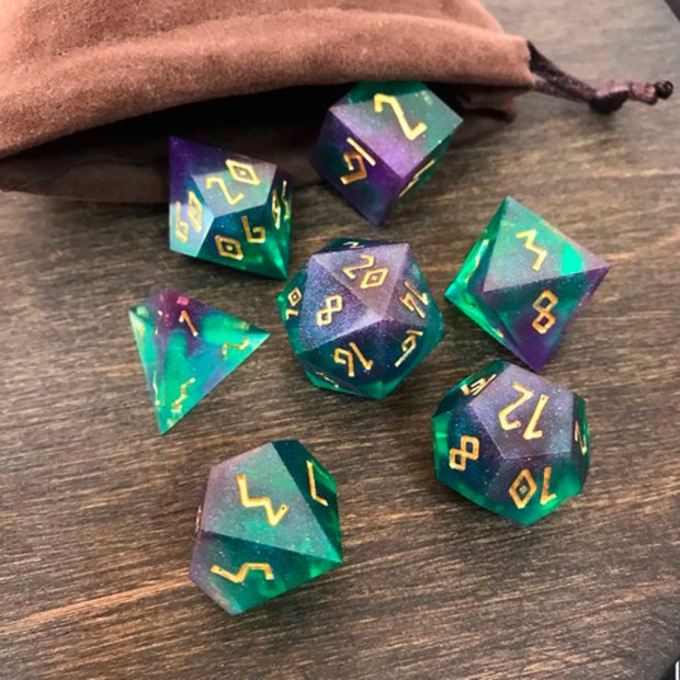 Witch Pot Dice